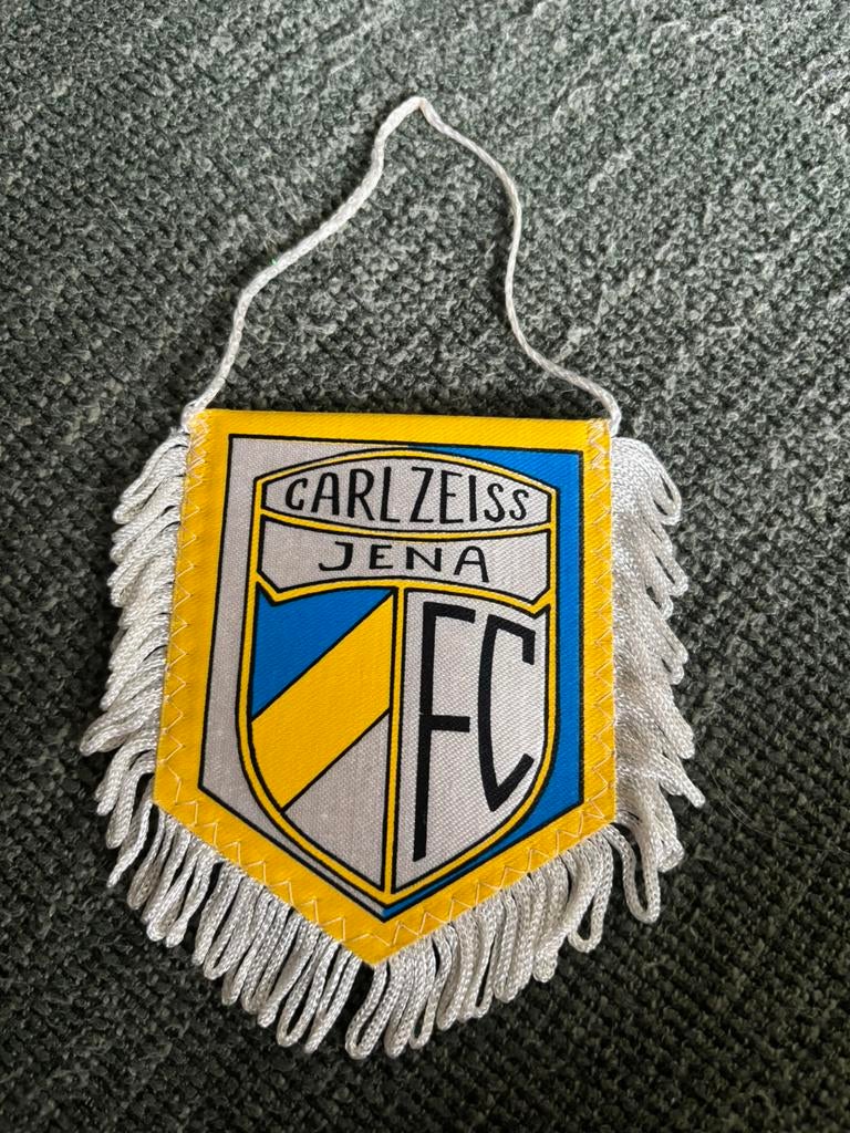 Carl Zeiss Jena vaantje, Verzamelen, Ophalen of Verzenden, Zo goed als nieuw, Buitenlandse clubs, Vaantje of Sjaal