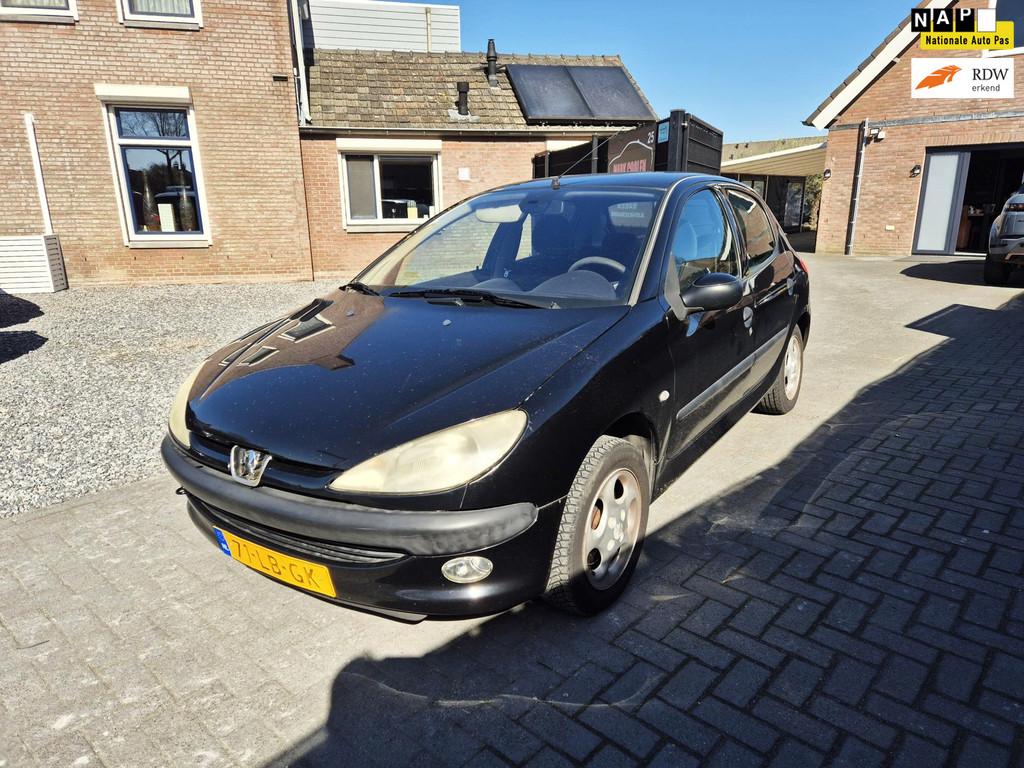 Peugeot 206 1.6-16V Gentry Loop en /of sloop, Auto's, Peugeot, Voorwielaandrijving, Stof, Zwart, 4 cilinders