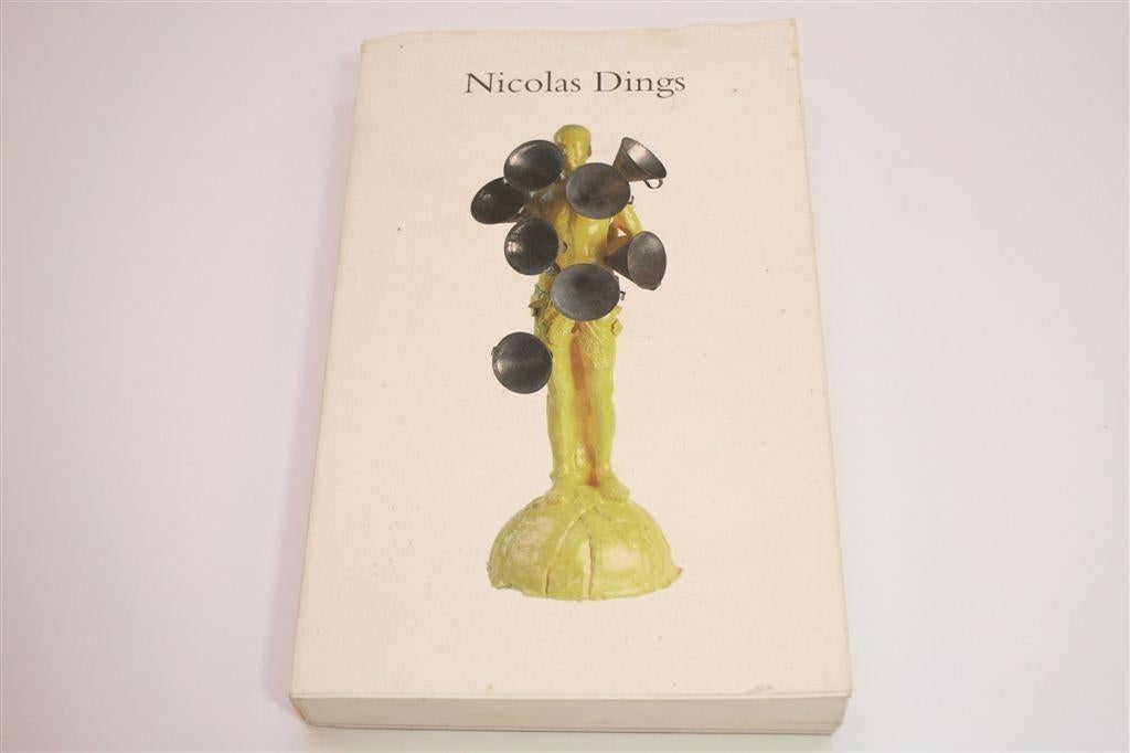 Uniek: Nicolas Dings [E.A. 2/10] — Gesigneerd met Broche, Ophalen of Verzenden, Gelezen