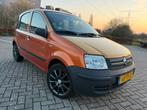Fiat Panda 1.1/TREKHAAK/CITYDRIVE/BLUETOOTH/16 INCH/NAP, Voorwielaandrijving, Stof, 54 pk, 4 stoelen