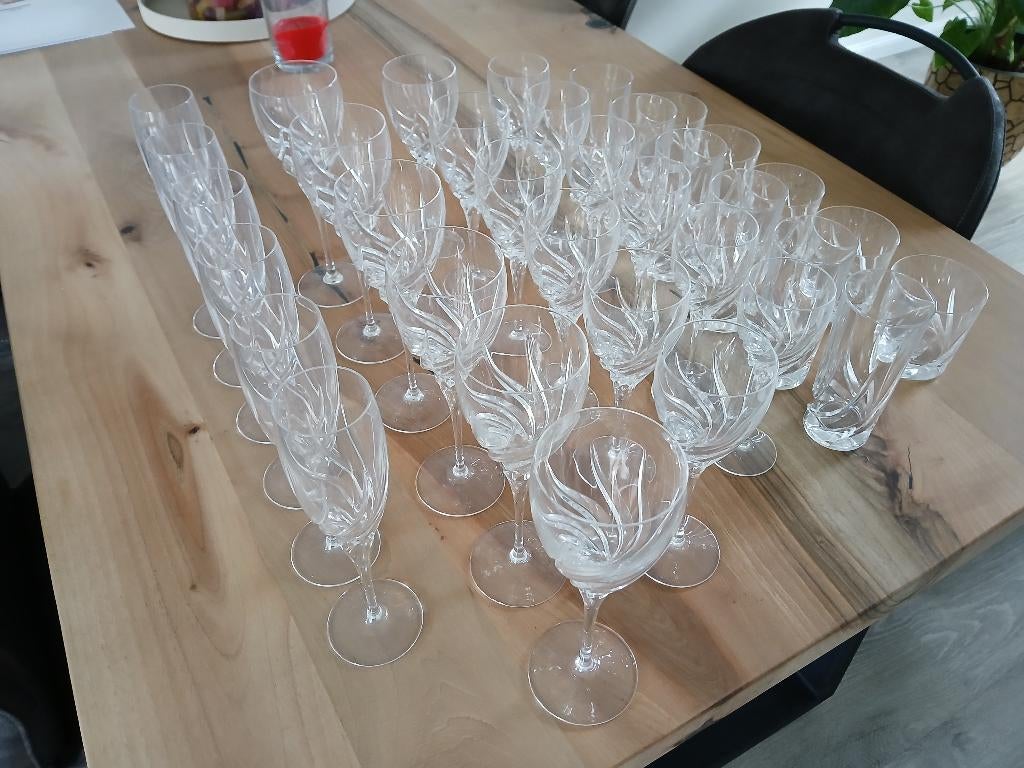 Glasservies Glas servies kristal 35 delig + karaf, Verzamelen, Glas en Borrelglaasjes, Ophalen, Zo goed als nieuw, Overige typen