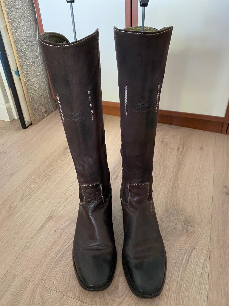 Bruine laarzen La Martina. Mt 41, Kleding | Dames, Schoenen, Hoge laarzen, Bruin, Ophalen of Verzenden, Zo goed als nieuw