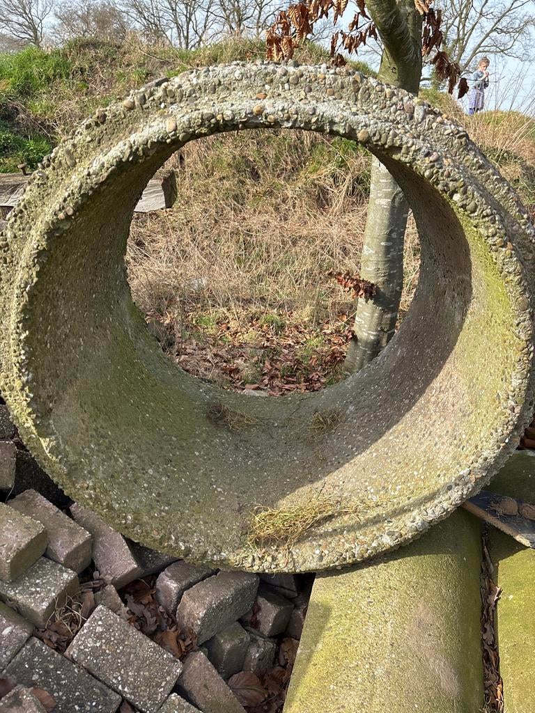 Grote betonnen duiker - 75 cm lang, 1 meter diameter, Doe-het-zelf en Verbouw, Buizen en Afvoer, Ophalen, Gebruikt, Minder dan 2 meter