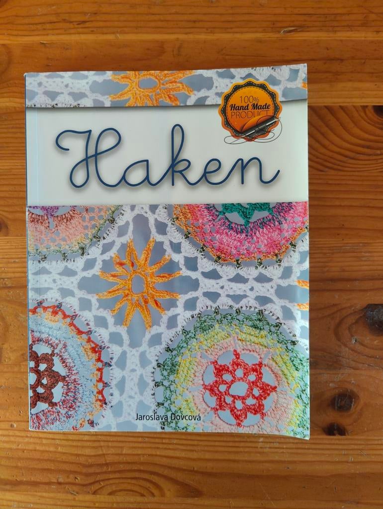 Haakboek Jaroslava Dovcova, Ophalen of Verzenden, Haken, Patroon of Boek