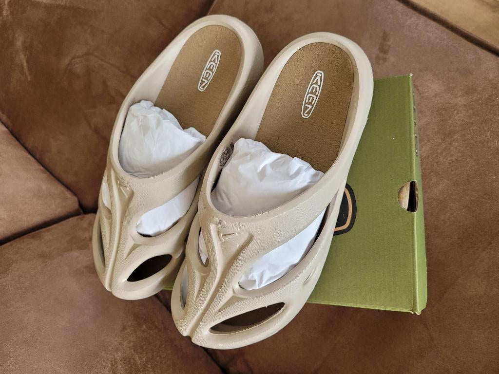 Nieuwe klompen Keen maat 42 voor mannen / dames, Keen, Beige, Nieuw, Sandalen of Muiltjes