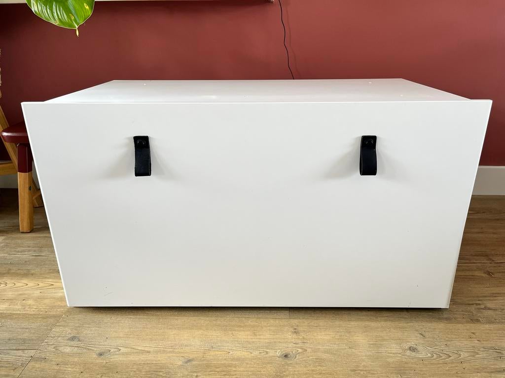 IKEA SMÅSTAD opbergkast wit met kunstleren handgrepen, Huis en Inrichting, Kasten | Overige, Ophalen, Gebruikt