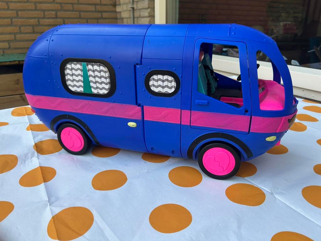 L.O.L. Surprise! Glamper 2-in-1 Camper met 3 poppen, Ophalen, Gebruikt, Meisje