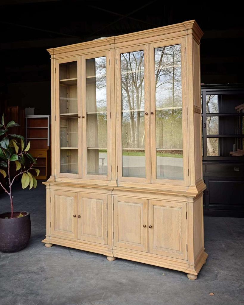 Hoge eikenhouten vitrinekast | Chique vitrinekast #6592, Huis en Inrichting, Kasten | Vitrinekasten, Niet ingevuld, Gebruikt, 150 tot 200 cm