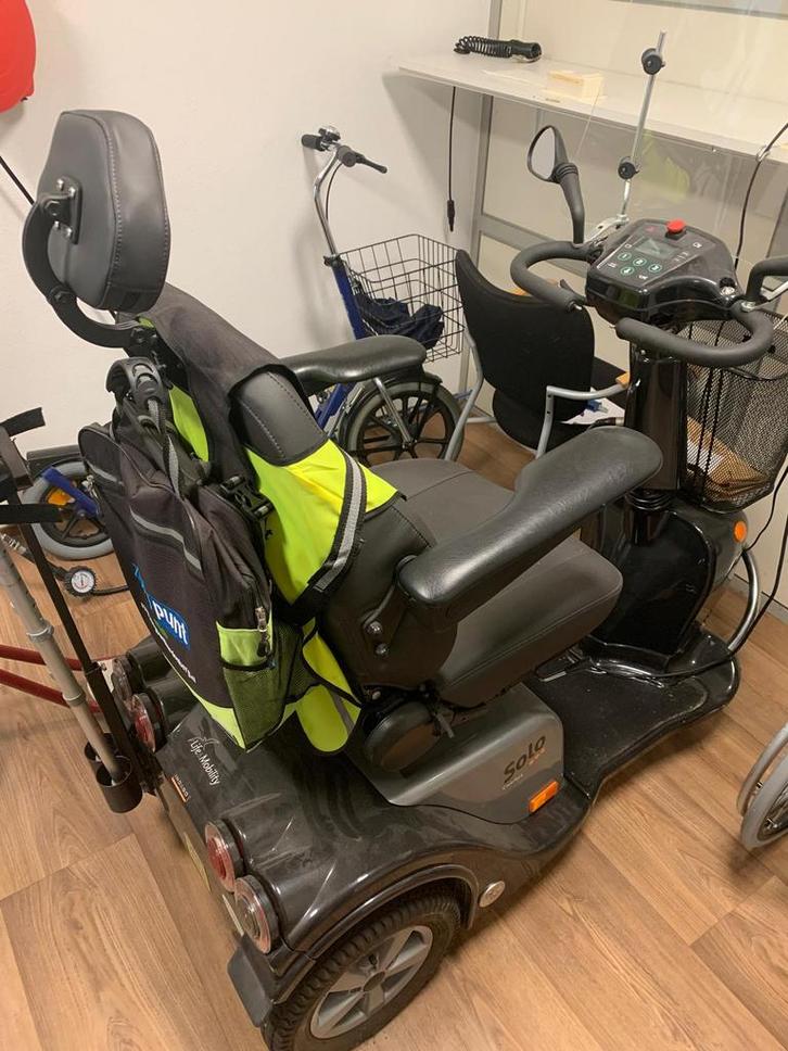 Scootmobiel Life & Mobility Solo comfort 3, Diversen, Brommobielen en Scootmobielen, Gebruikt, Life and Mobility, 46 km of meer