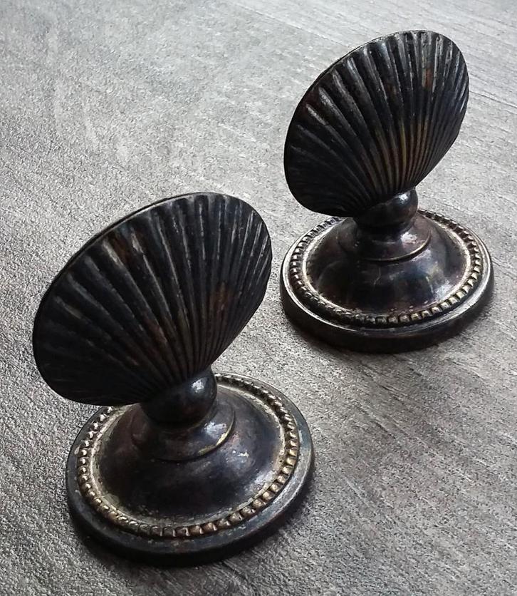 Omstreeks 1900 Twee Menukaart Menu Kaart Houder merk WMF, Antiek en Kunst, Antiek | Keukenbenodigdheden, Ophalen of Verzenden