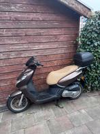 Peugeot Kisbee scooter bruin, Ophalen, Gebruikt, Overige modellen, Maximaal 45 km/u