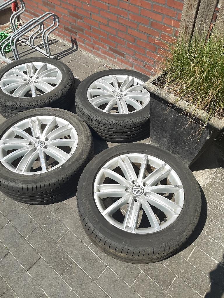 lichtmetalen zomerbanden, Ophalen, 18 inch, Gebruikt, 235 mm