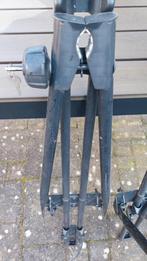Thule fietsendragers 1 stuks! voor montage op dakdragers., Ophalen, Gebruikt, Brede banden, Dakdrager