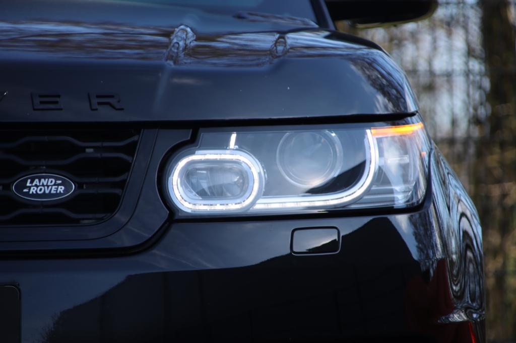 Range Rover Sport 3.0 Tdv6 2014 Unieke uistraling!!!, Auto's, Euro 5, Zwart, 2993 cc, 258 pk