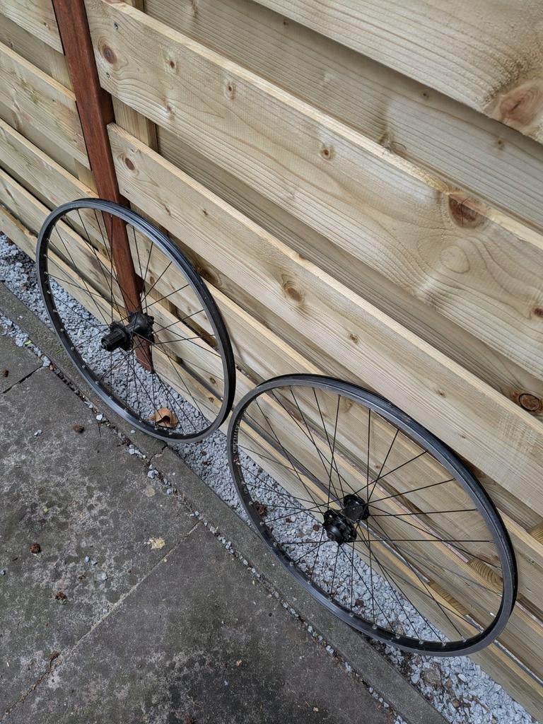 26 inch MTB wielset Shimano, Fietsen en Brommers, Fietsonderdelen, Wiel, Gebruikt, Verzenden, Aluminium