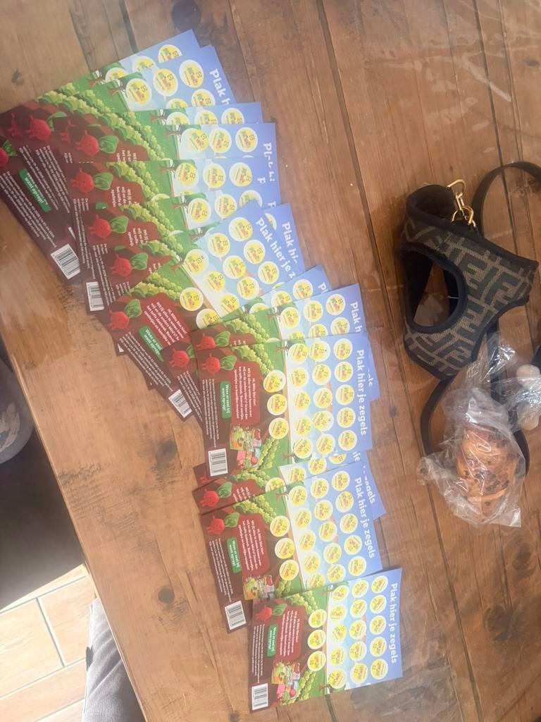 Mini knufelens kaarten vol, Ophalen of Verzenden, Zo goed als nieuw, Verjaardag