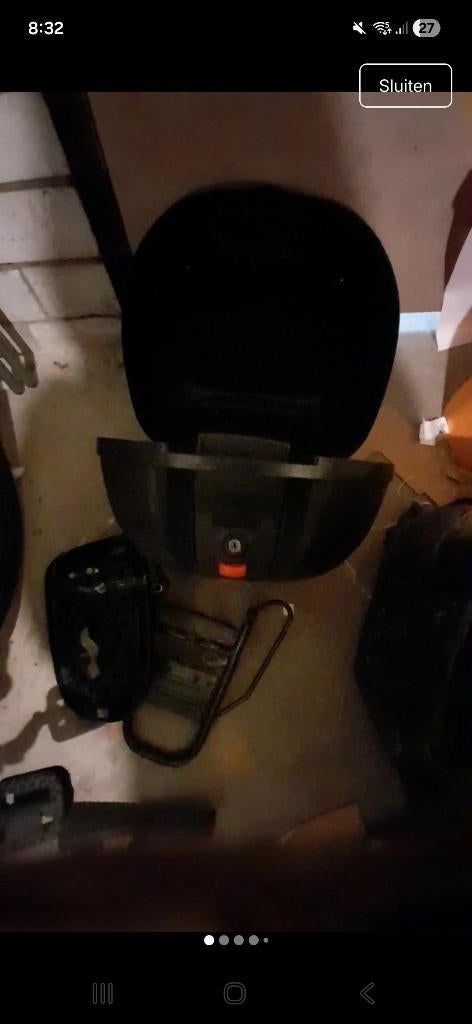 Koffer en achterdrager voor scooter, Ophalen of Verzenden, Gebruikt, Koffer, Universeel