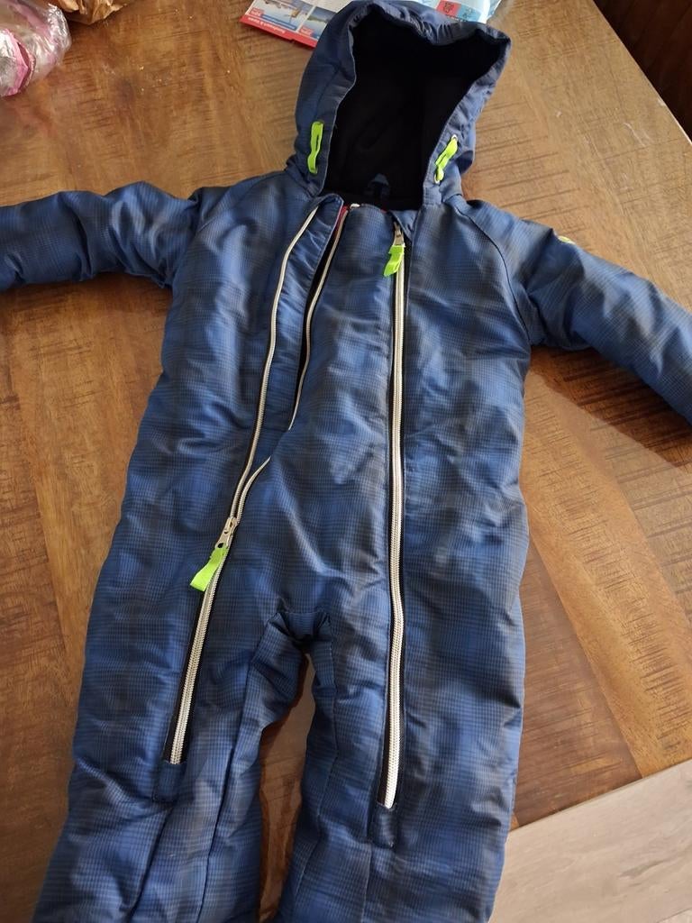 Gratis babykleding, Kinderen en Baby's, Babykleding | Baby-zwemkleding, Ophalen of Verzenden, Zo goed als nieuw