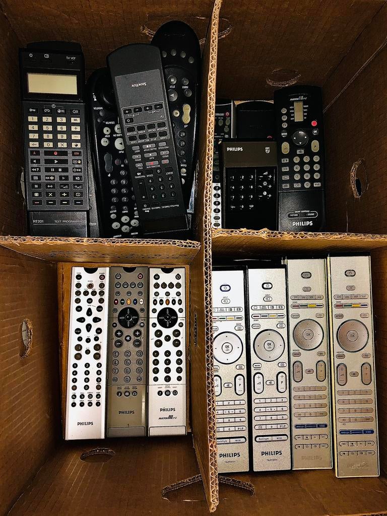 Philips afstandsbedieningen (lees tekst), Tv, Ophalen of Verzenden, Zo goed als nieuw, Origineel