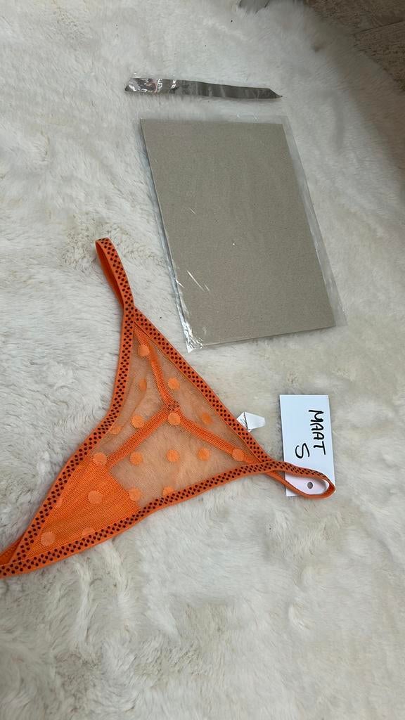 Super leuke string Maat S Kleur oranje  Nieuw, Kleding | Dames, Ondergoed en Lingerie, Ophalen of Verzenden, Oranje, String