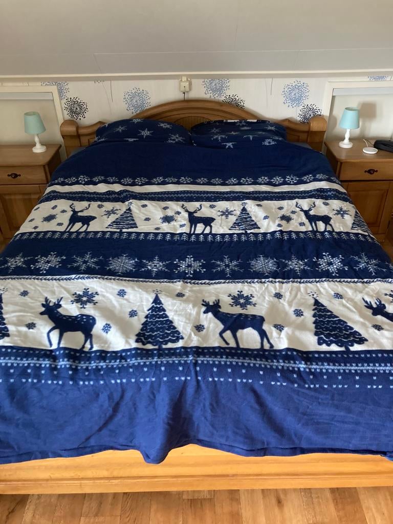 Fleece dekbedovertrek met 2 slopen maat 240x220, Ophalen, Zo goed als nieuw, Tweepersoons, Dekbedovertrek