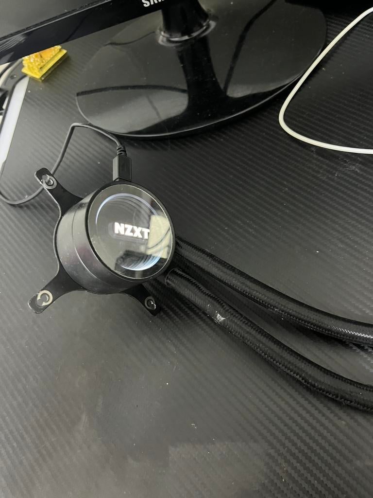 NZXT water cooler, Ophalen of Verzenden, Luchtkoeling