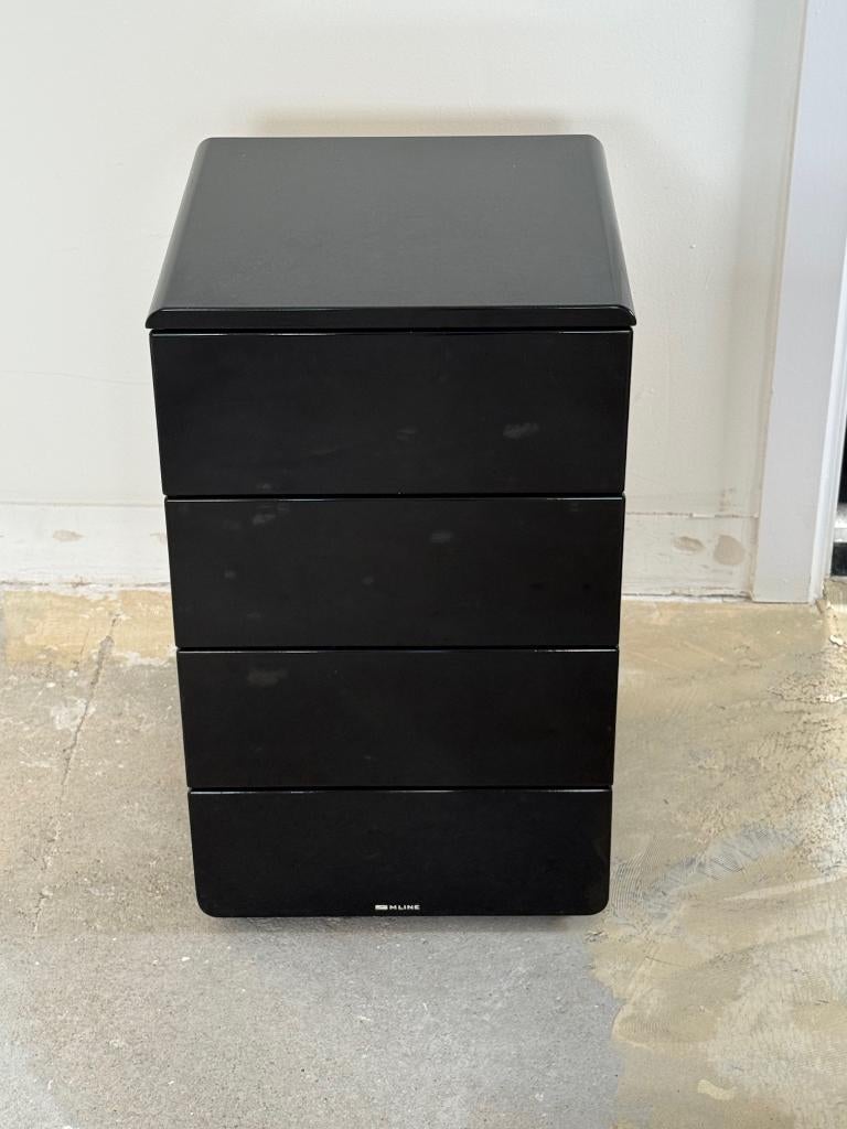 Nachtkasten Mline, Huis en Inrichting, Slaapkamer | Nachtkastjes, Ophalen, Gebruikt, Minder dan 45 cm, 55 tot 70 cm