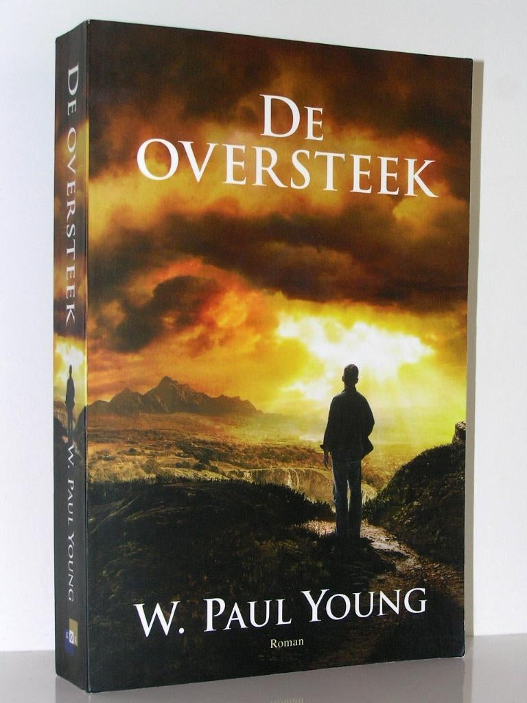 W. Paul Young - De oversteek (christelijke roman), Boeken, Romans, Zo goed als nieuw, Ophalen of Verzenden