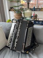 Accordiola Swingmaster 5 korig dubbel casotto, Muziek en Instrumenten, Accordeons, Met koffer, 120-bas, Toetsaccordeon, Ophalen of Verzenden