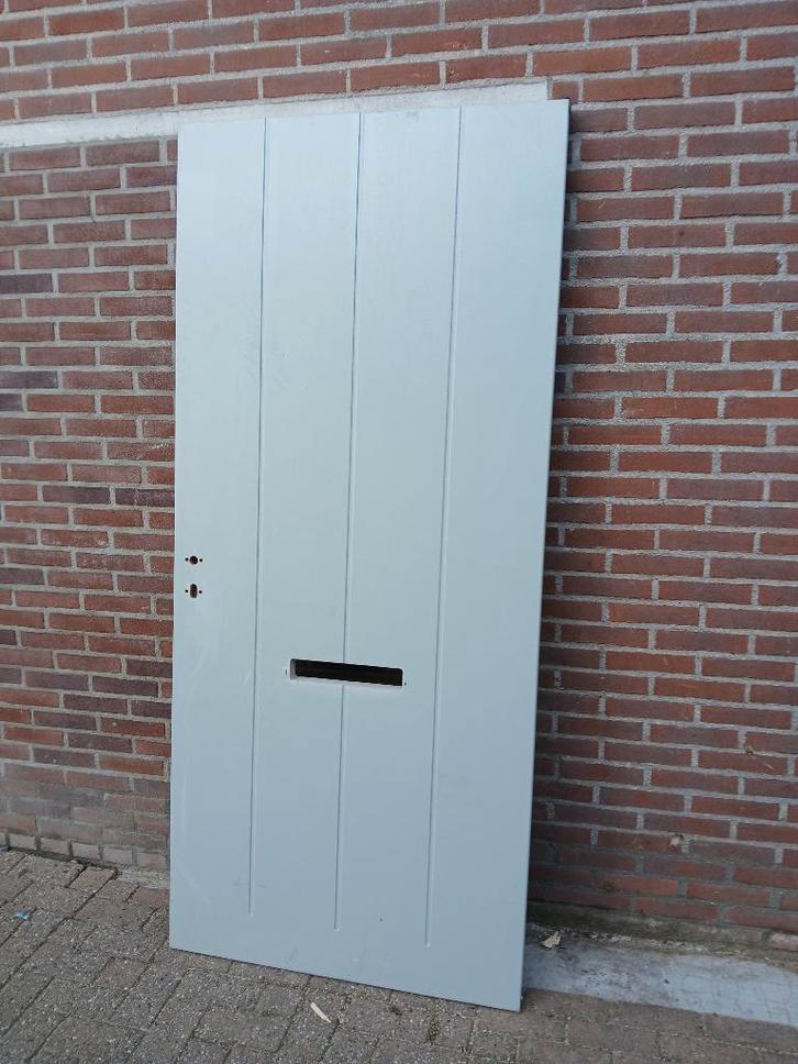 Buitendeur plaatdeur nieuw 93 x 211.5 (nr5), Doe-het-zelf en Verbouw, Deuren en Horren, Nieuw, Buitendeur, 200 tot 215 cm, Hout