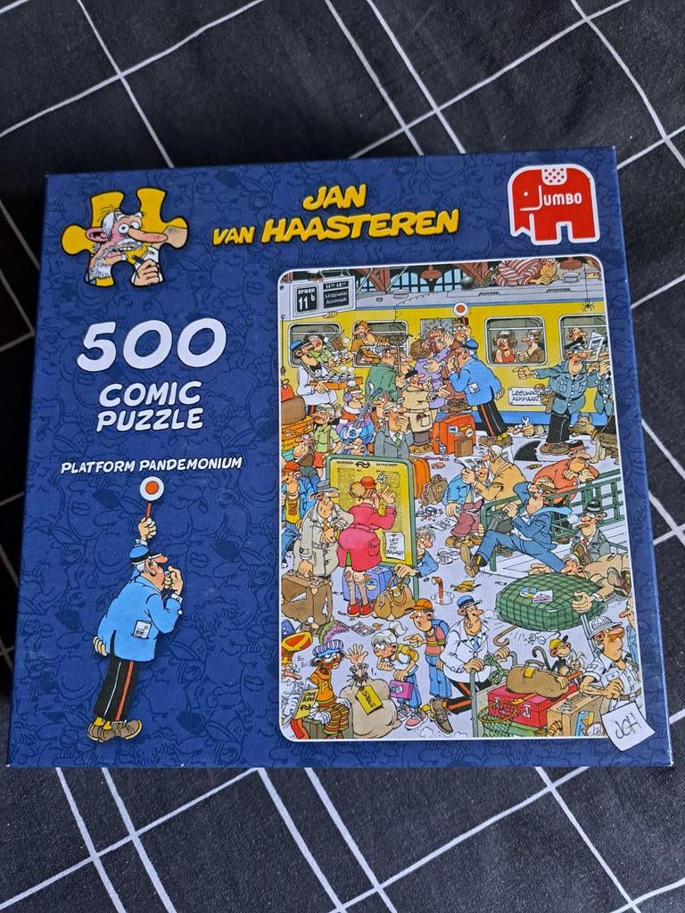 Van haasteren puzzels 500 stukjes zgan, Ophalen, Zo goed als nieuw