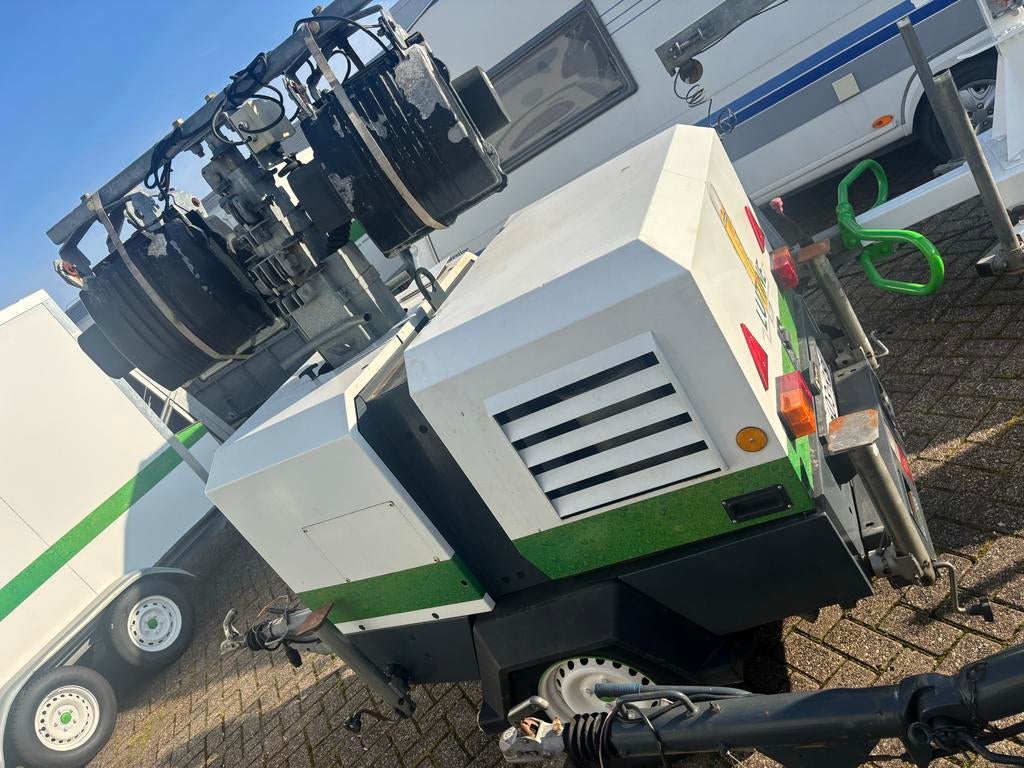 Lichtmast met aggregaat en nieuwe generator, Ophalen, Zo goed als nieuw, Minder dan 50 watt, Overige typen