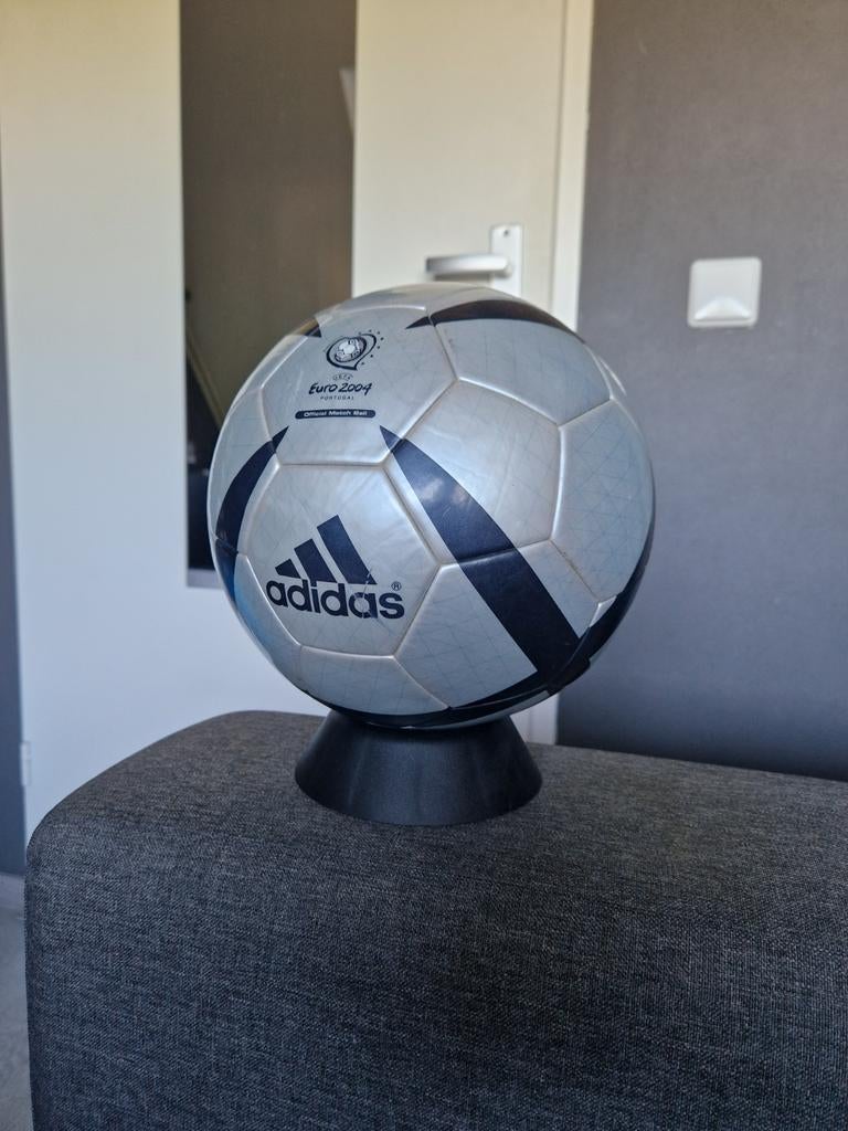 Adidas Roteiro OFFICIAL MATCHBALL (EK 2004), Ophalen of Verzenden, Zo goed als nieuw