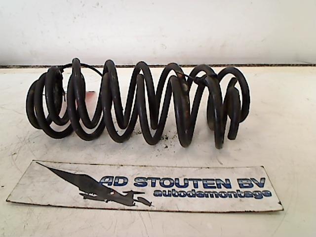 Schroefveer Set Achter Volkswagen Polo V (6R) 2012, Gebruikt, Volkswagen, Volkswagen AG, Kundenbetreuung@volkswagen.de