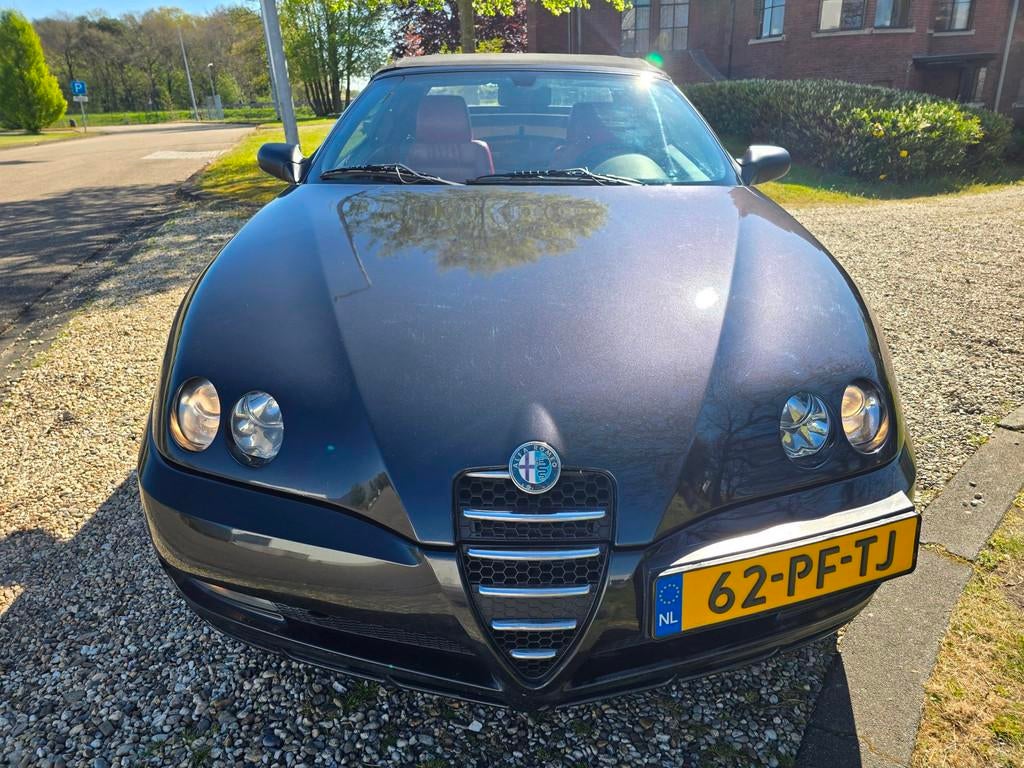 Alfa Romeo Spider 2.0 JTS LEER/electr kap, Auto's, Alfa Romeo, Voorwielaandrijving, 1380 kg, Gebruikt, Cabriolet