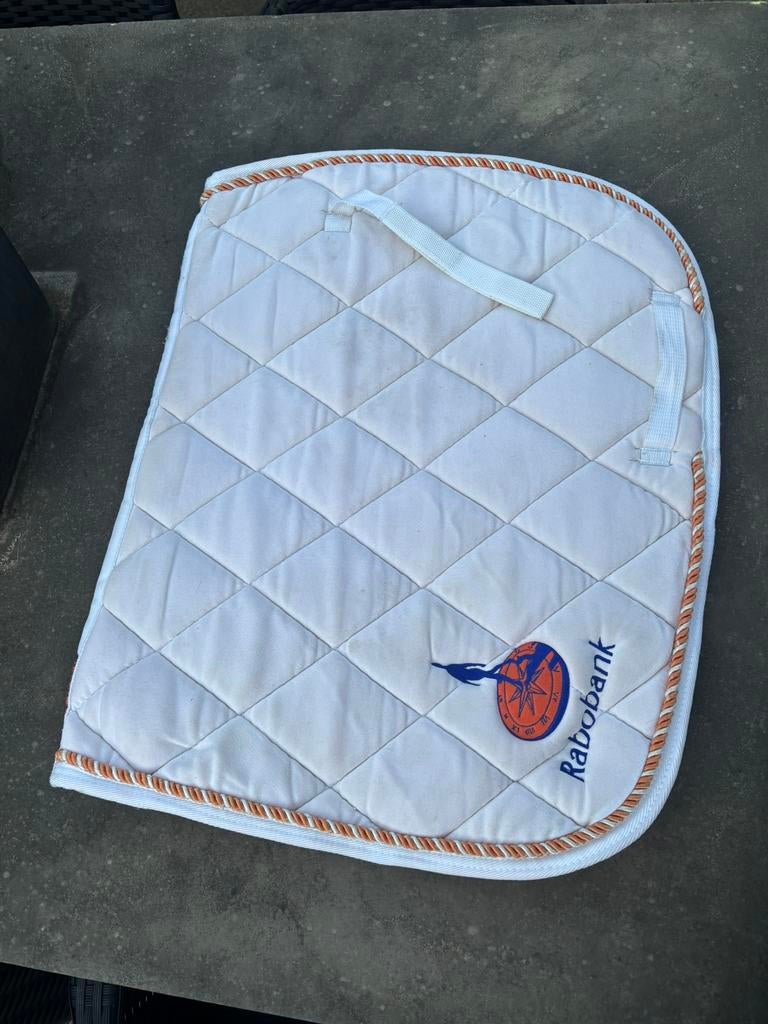 Wit met oranje rand met rabobank teken full dekje, Ophalen of Verzenden, Zo goed als nieuw