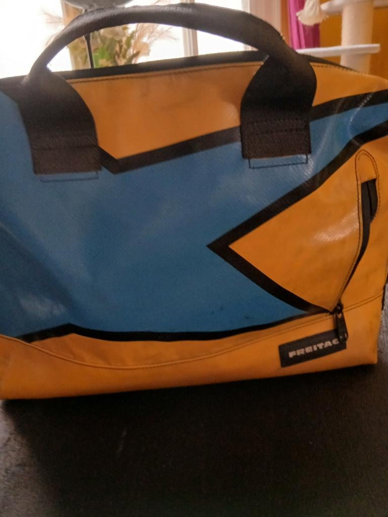 Freitag ( laptop) tas F304 MOSS, Ophalen of Verzenden, Zo goed als nieuw, 30 cm of meer, Minder dan 35 cm