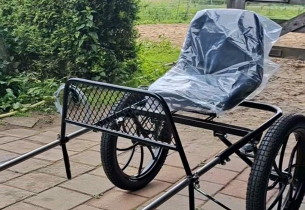 GEZOCHT! Hca/sabine/pien sulky 16 inc, Ophalen of Verzenden