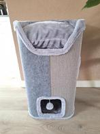 Krabton, eten, medicijnen, Snoepjes....vanalles voor een kat, Ophalen, Zo goed als nieuw, Krabton