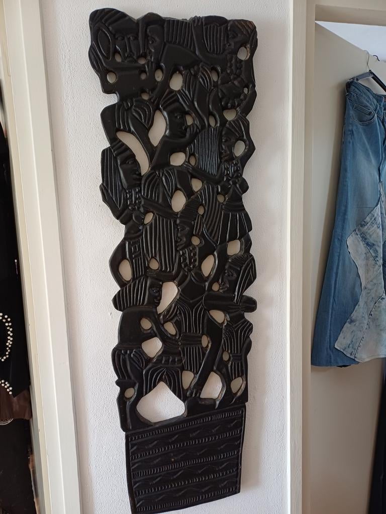 Groot Afrikaans houtsnijwerk wandbord Makonde beeldhouwkunst, Ophalen