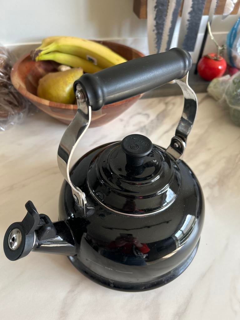 Le Creuset fluitketel zwart - Zo goed als nieuw, Ophalen, Zo goed als nieuw