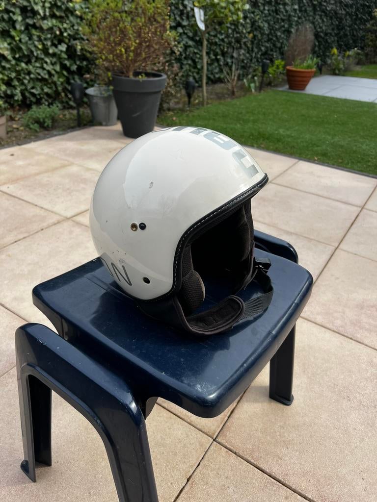 Nao helm maat m, Fietsen en Brommers, Brommerhelmen, Ophalen, Gebruikt