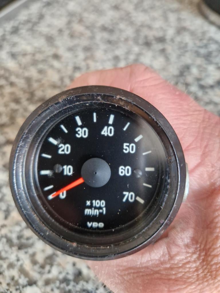 VDO toerenteller 230/105/2 52mm 12V, Ophalen of Verzenden, Nieuw