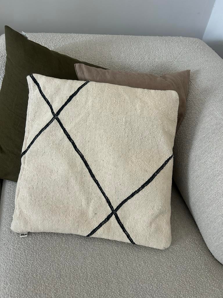Sierkussen The Souks, Huis en Inrichting, Woonaccessoires | Kussens, Ophalen of Verzenden, Zo goed als nieuw, Beige, Vierkant