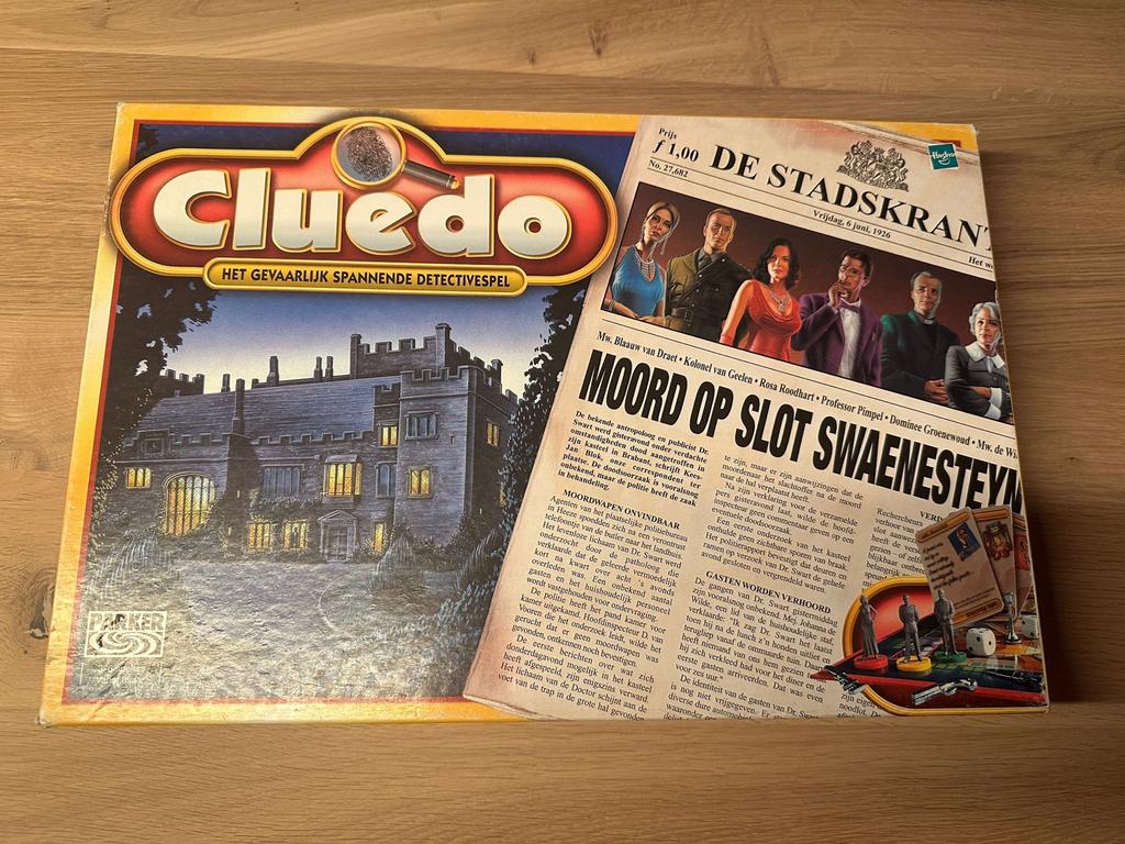 Cluedo: Het Gevaarlijk Spannende Detectivespel, Drie of vier spelers, Ophalen of Verzenden, Gebruikt