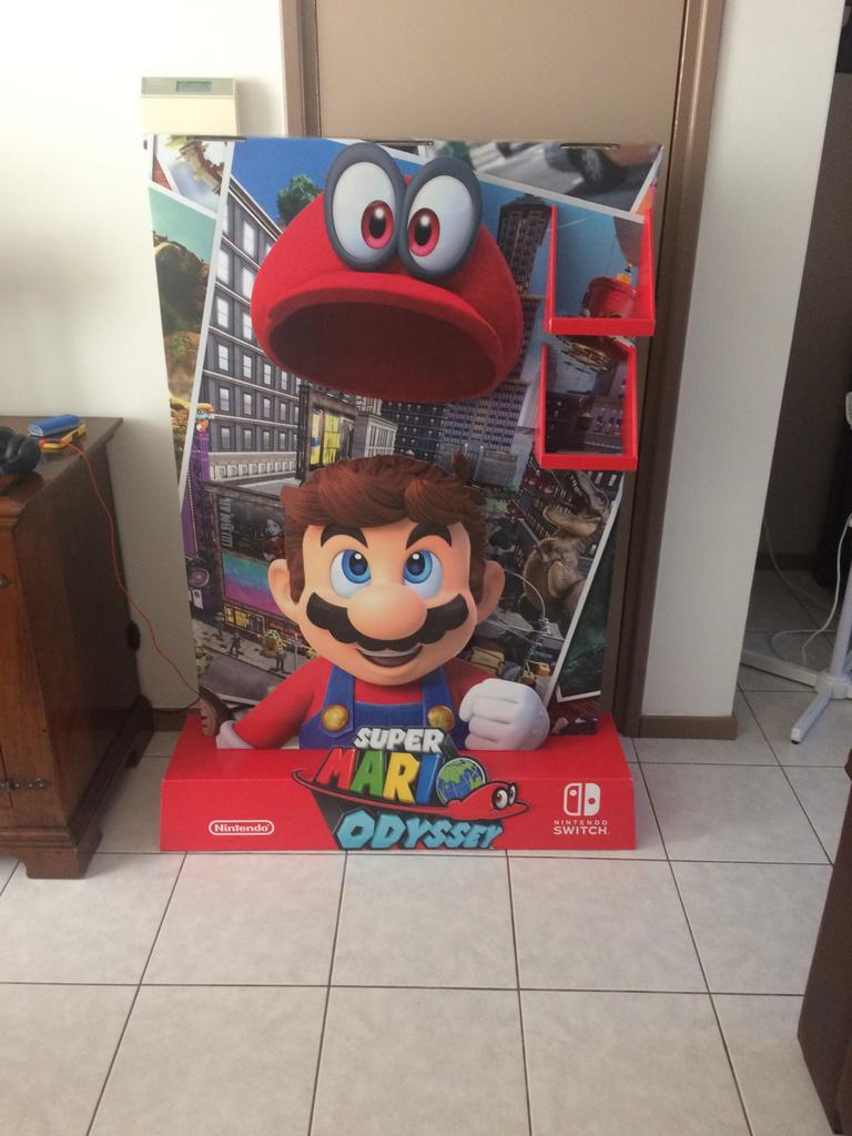 Super Mario Odyssey Store Display, 1 speler, Ophalen, Zo goed als nieuw, Vanaf 3 jaar