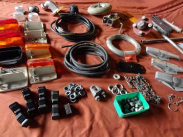 Partij  aanhangwagen onderdelen beschikbaar voor biedingen