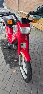 Peugeot fox Geel kenteken met helmbak, Ophalen, Gebruikt