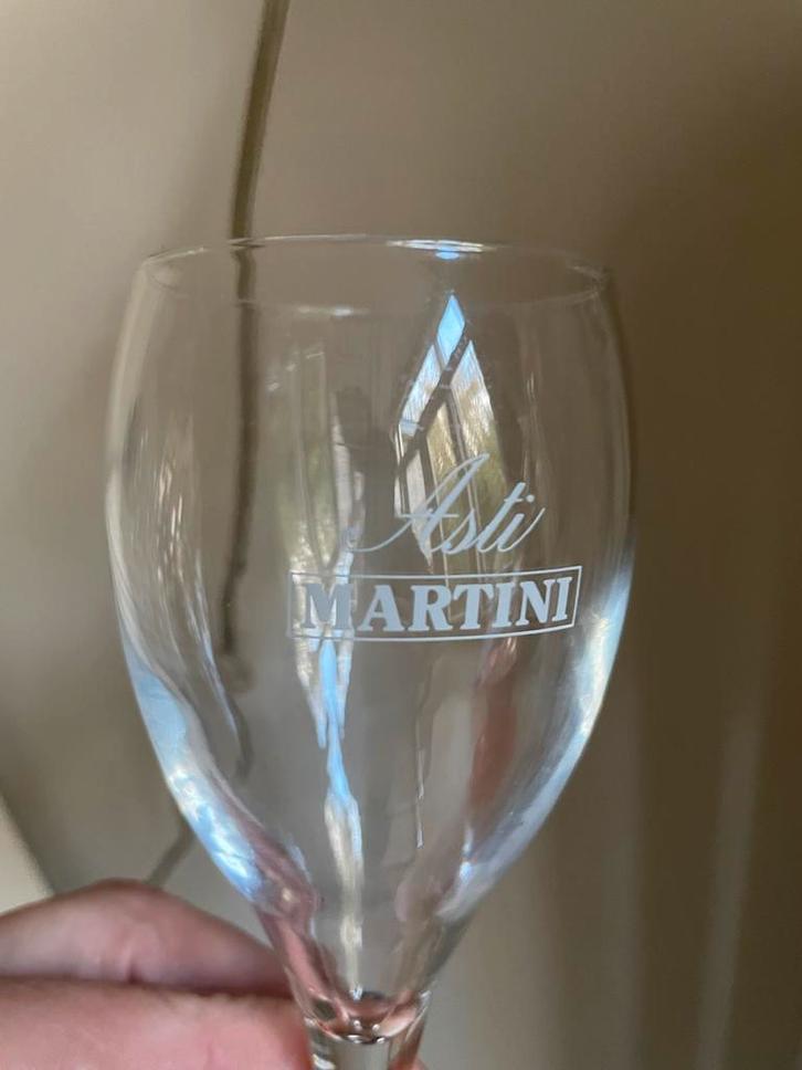 5 Asti Martini Glazen - Perfecte Staat!, Huis en Inrichting, Keuken | Servies, Zo goed als nieuw, Glas of Glazen, Effen, Glas