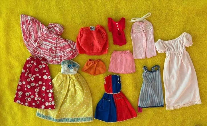 Vintage Barbie Kleding Set #2, Kinderen en Baby's, Speelgoed | Poppen, Gebruikt, Barbie, Ophalen of Verzenden